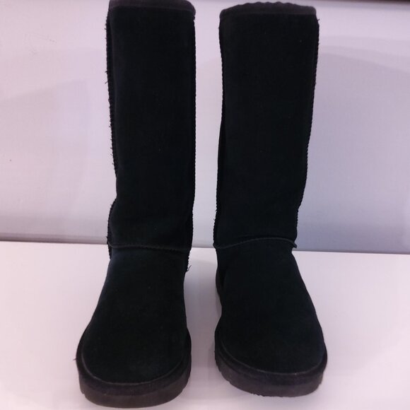 Ugg Shoes - Tall Ugg Boots